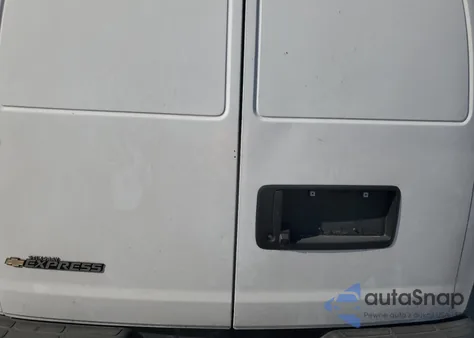 2023 Chevrolet Express G2500 z USA, uszkodzony, nr VIN 1GCWGAFP2P1247685